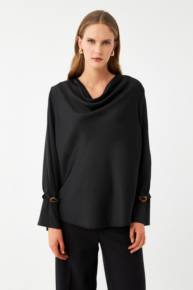 Drape Yaka Bluz