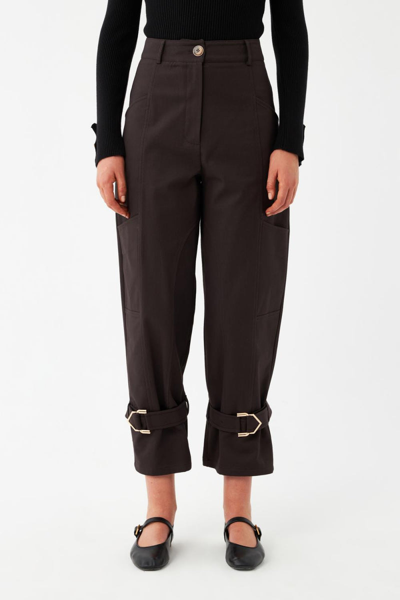 Tokalı Paça Detaylı Pantolon