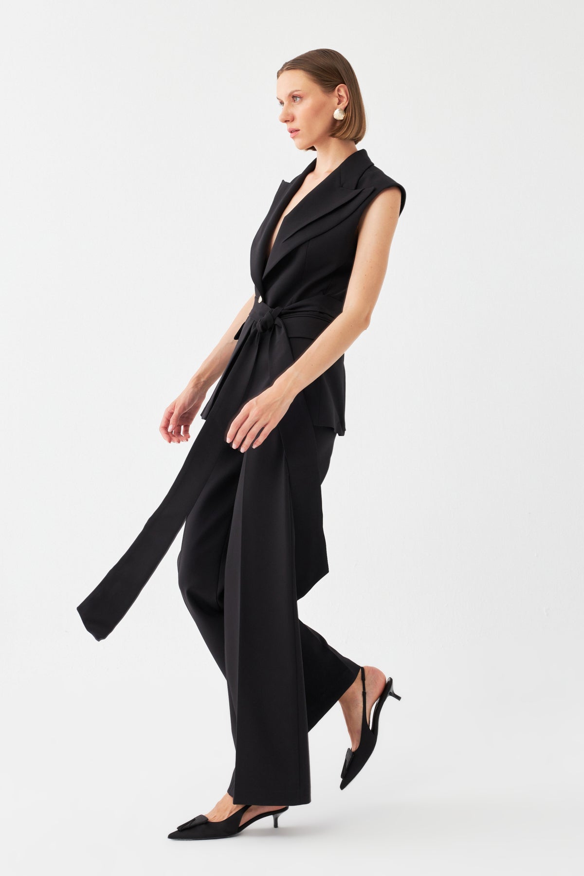 Kemer Detaylı Blazer Takım