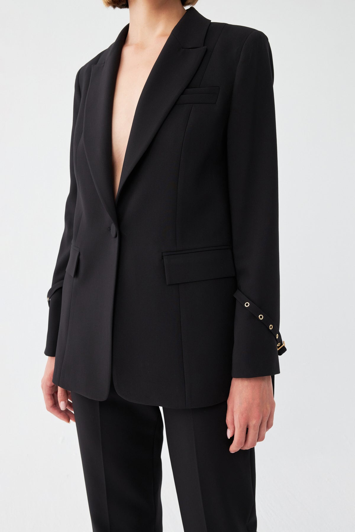 Tek Düğmeli Siyah Blazer Takım