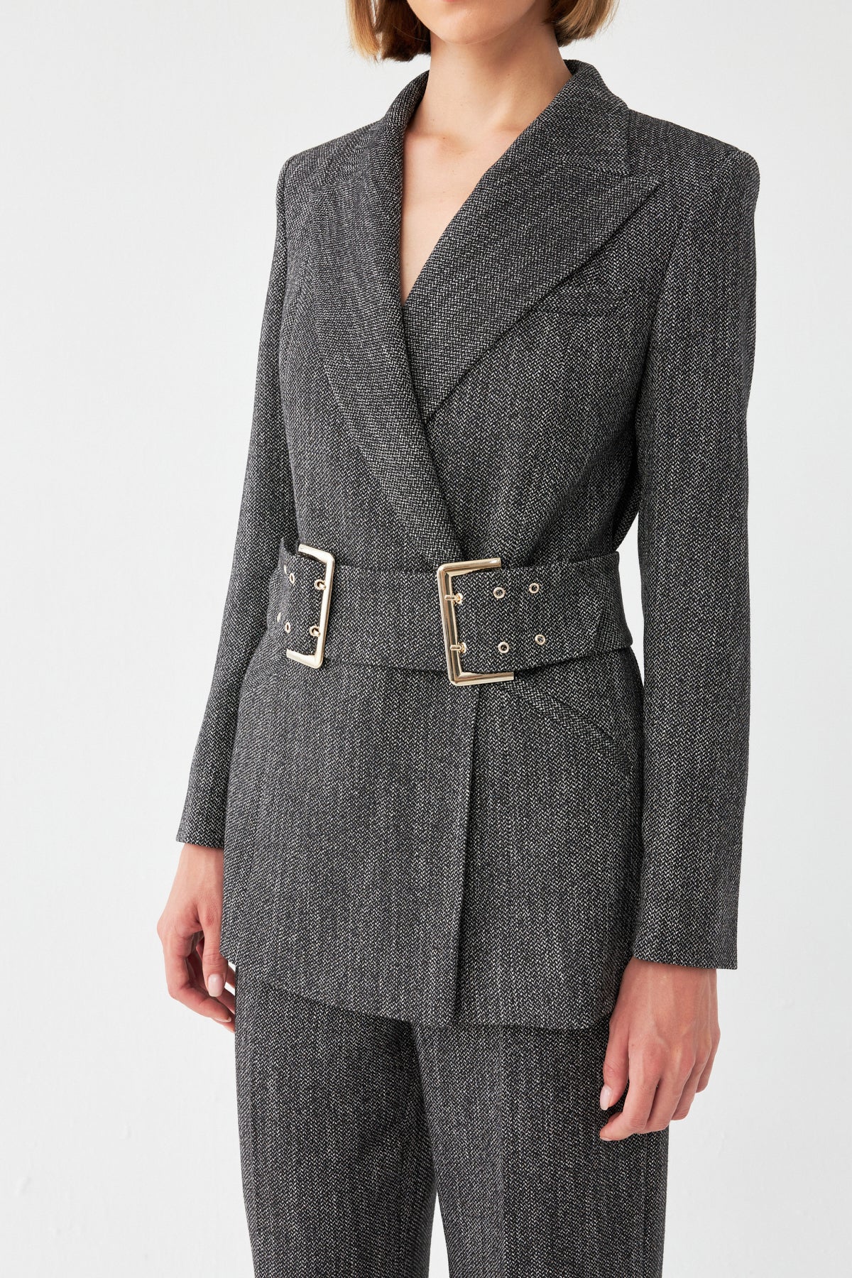 Çift Tokalı Kemerli Siyah Blazer Takım