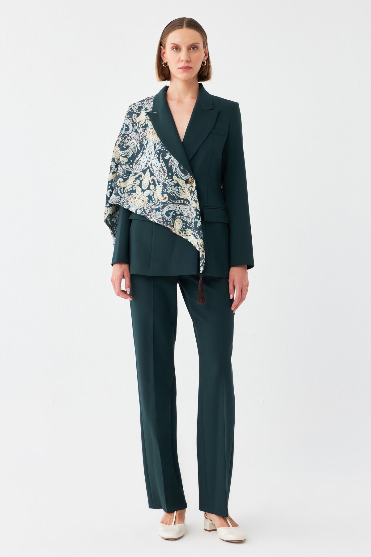 Desen Detaylı Yeşil Blazer Takım