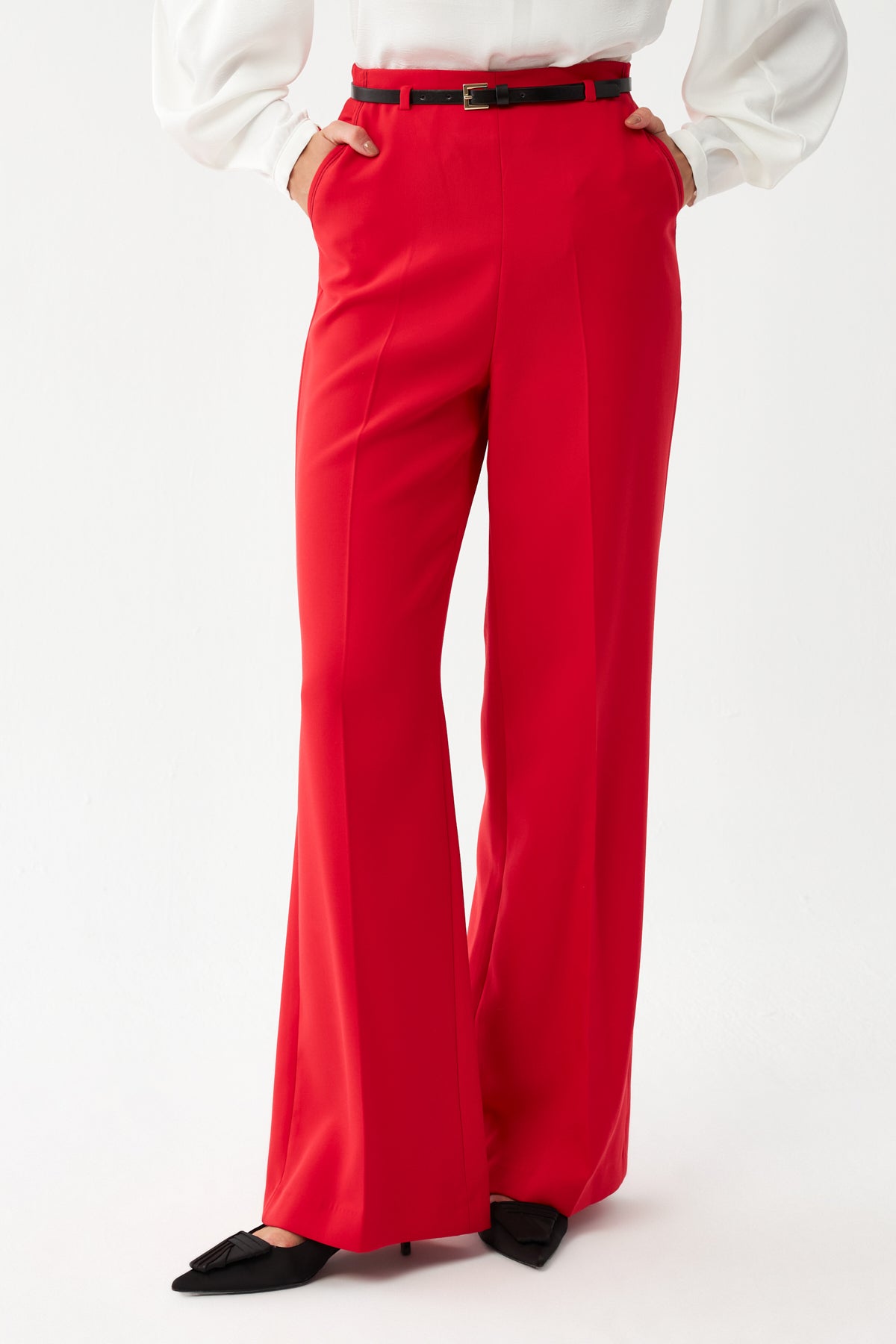 Dikiş Detaylı Kemerli Pantolon