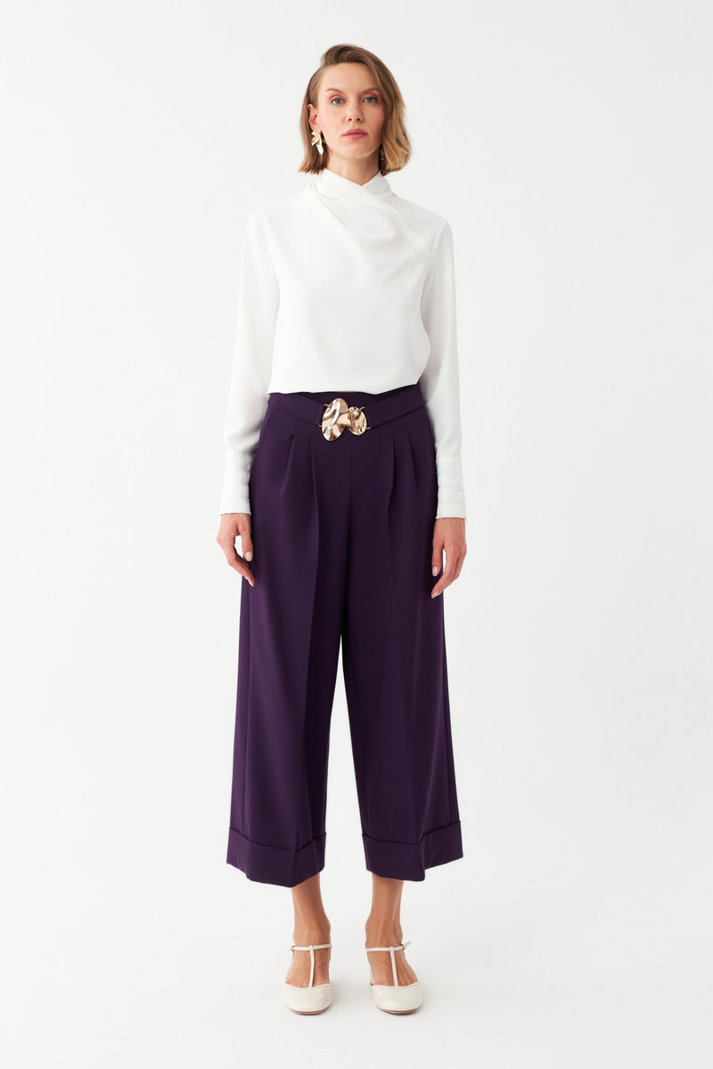 Tokalı Kısa Paça Pantolon