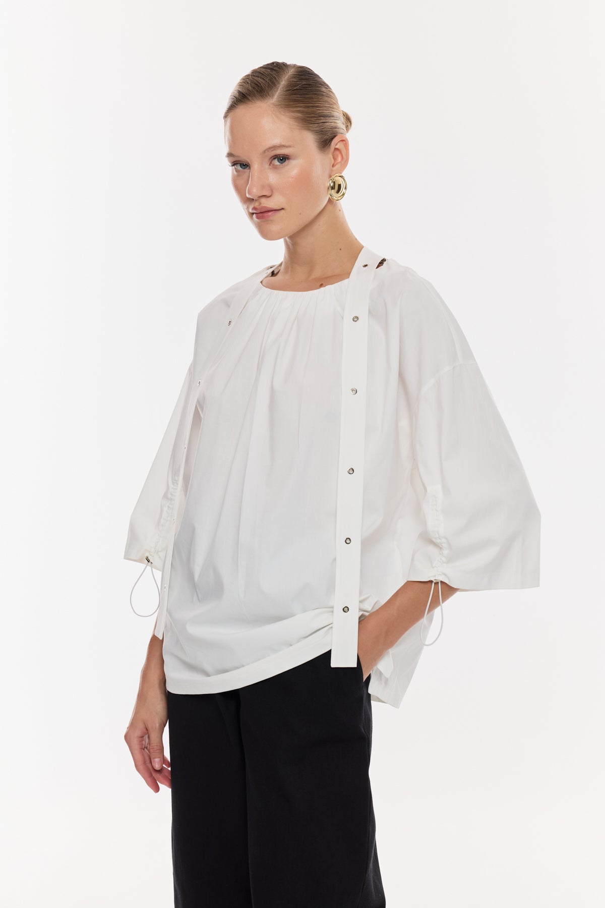 Büzgü Detaylı Salaş Bluz
