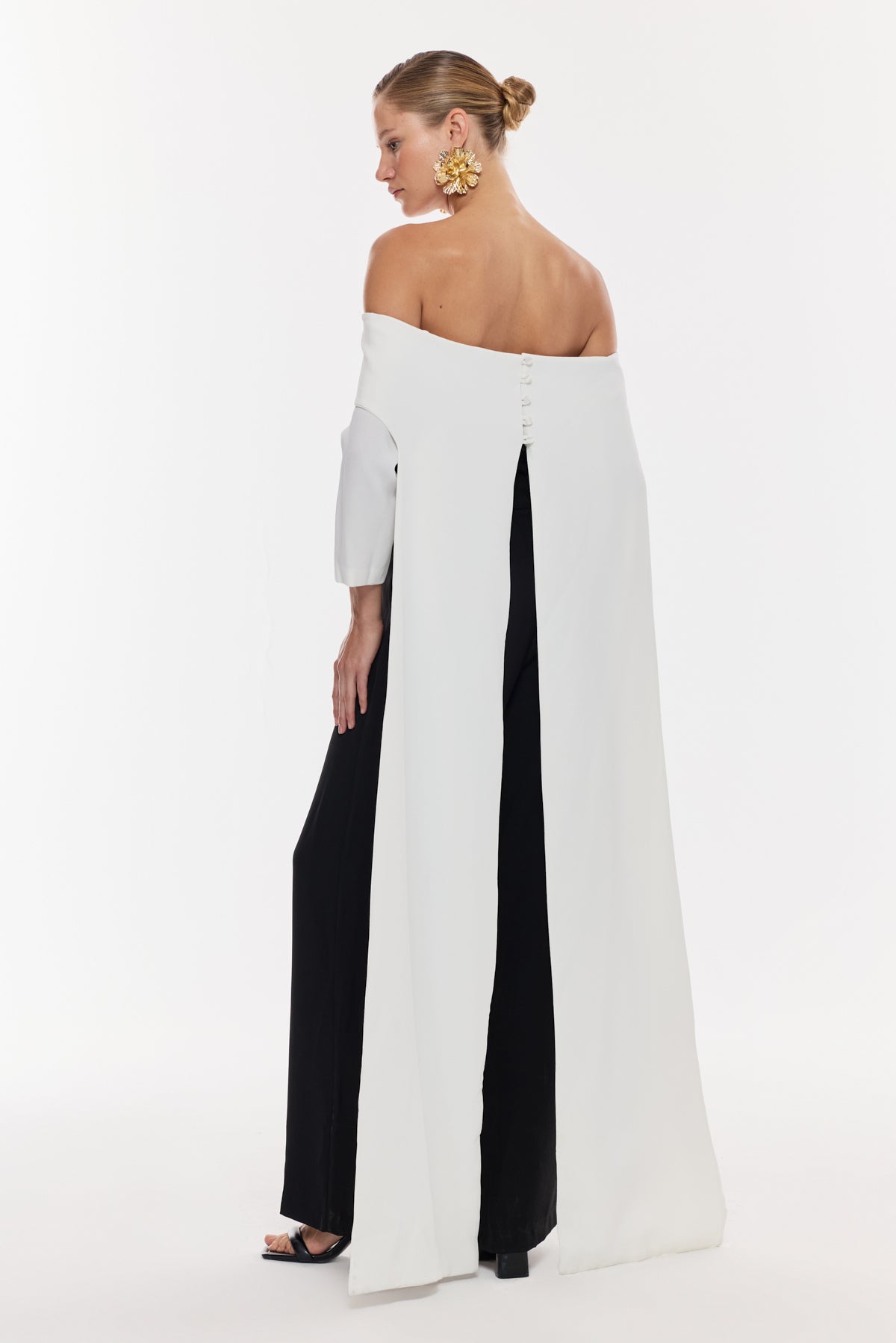 Straplez Siyah Beyaz Drapeli Elbise