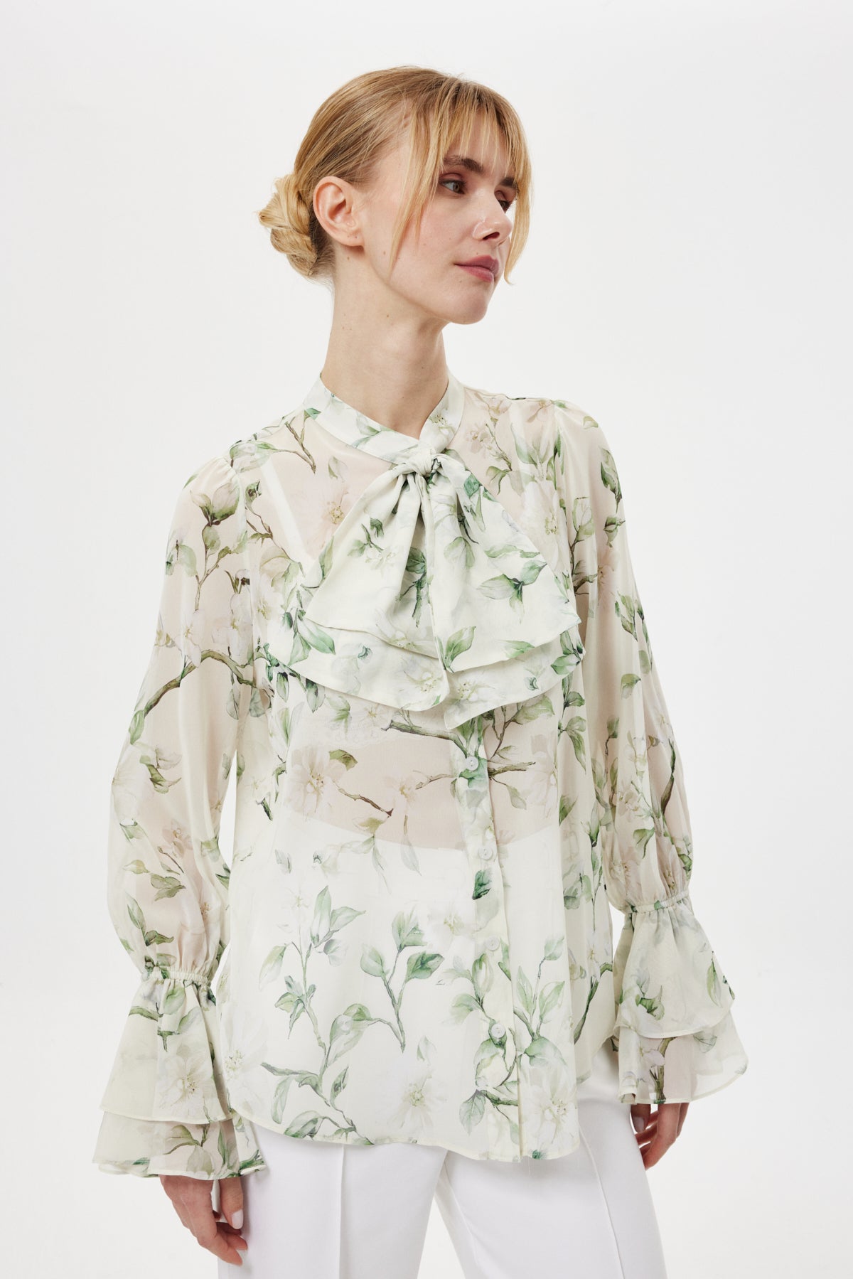 Transparan Fırfırlı Bluz