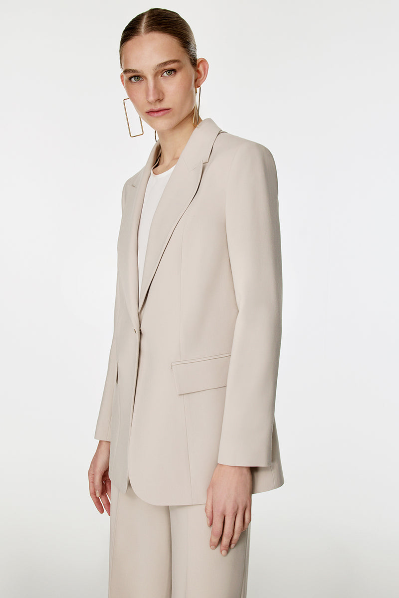 Sırt Detaylı Ceket