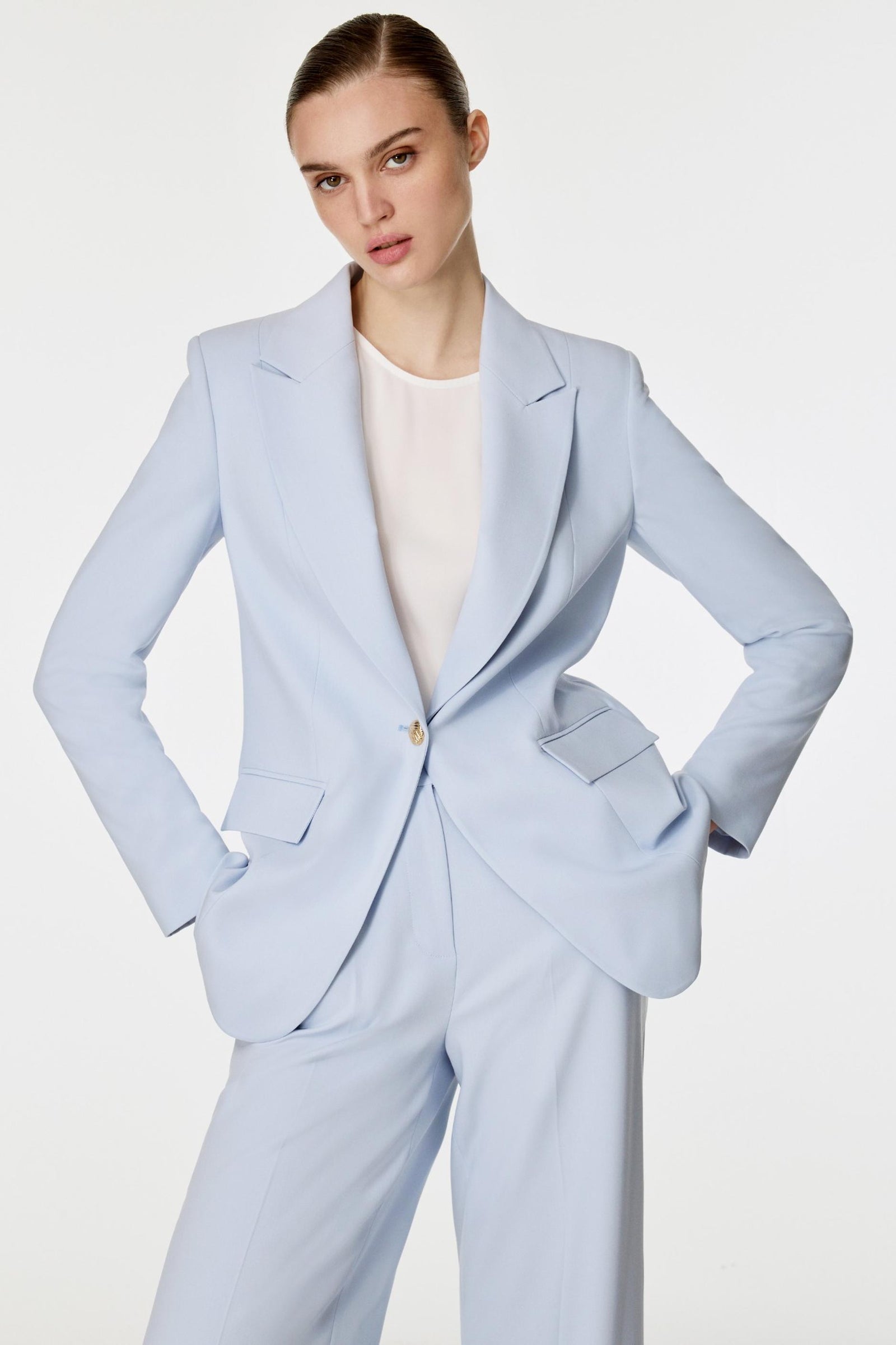 Sırt Detaylı Ceket