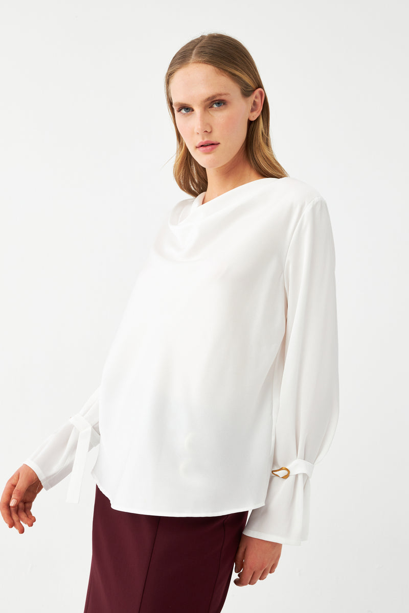 Drape Yaka Bluz