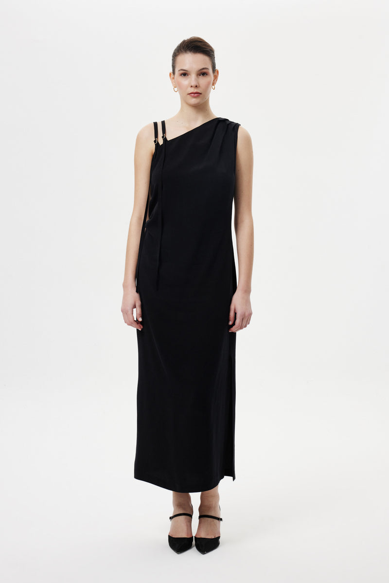 Omuz Detaylı Uzun Elbise SİYAH
