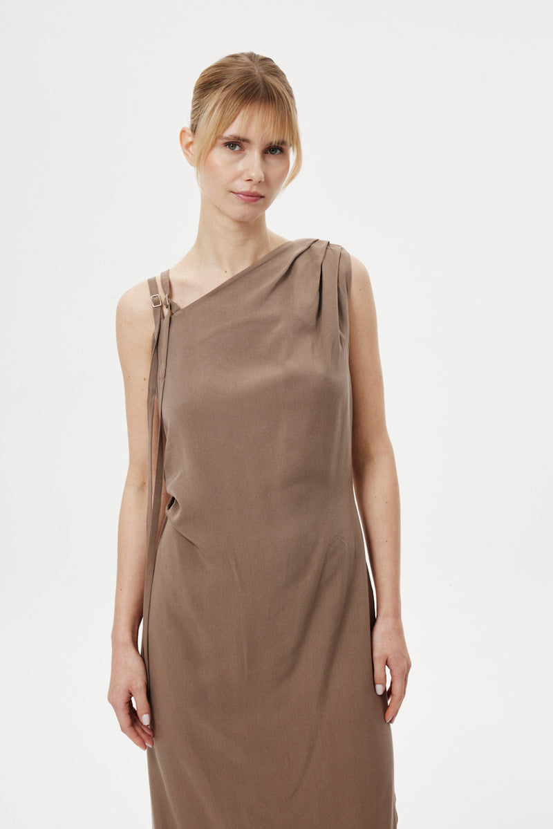 Omuz Detaylı Uzun Elbise