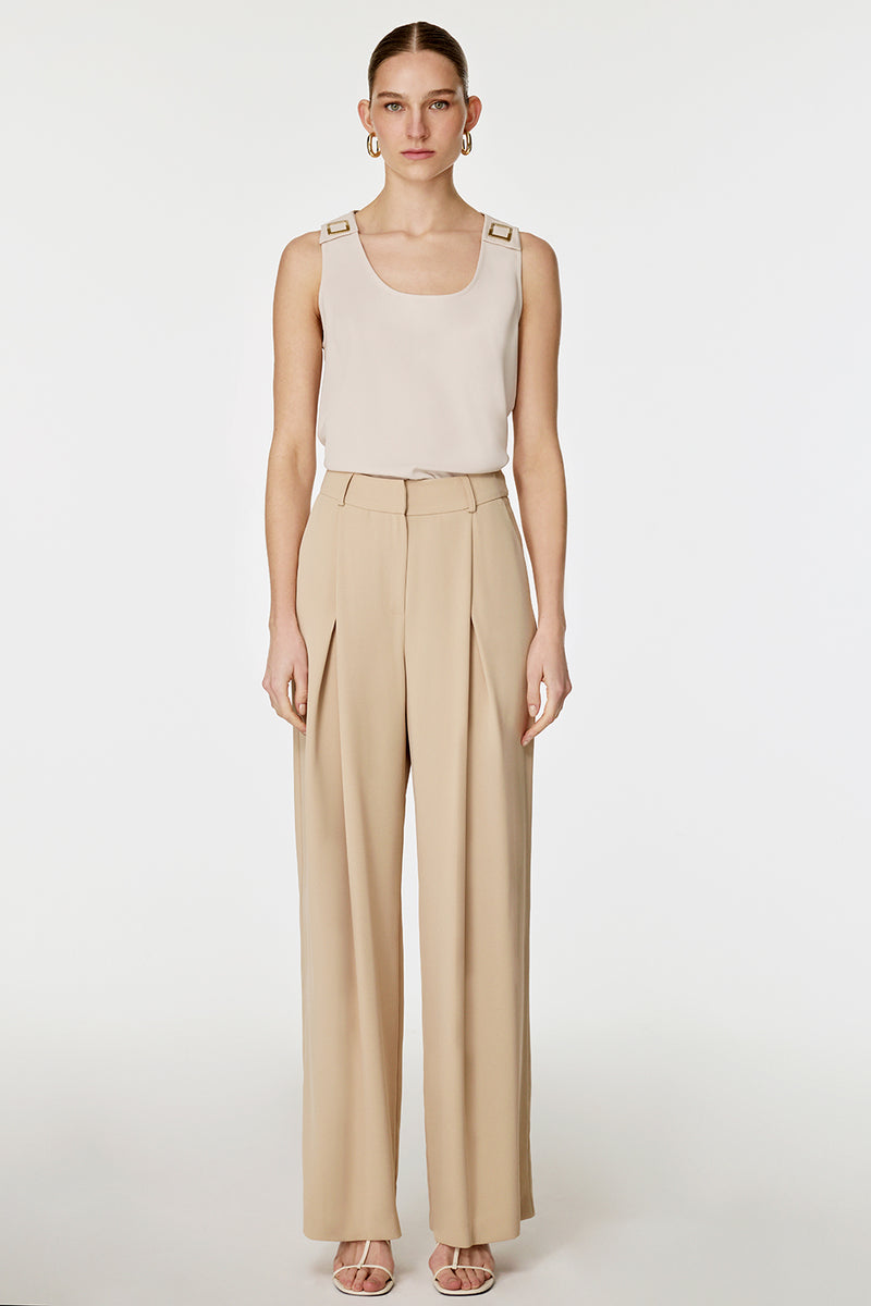 Önü Pilikaşeli Pantolon