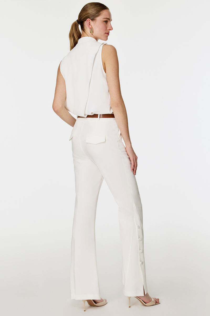 Paçaları Düğmeli Flare Pantolon