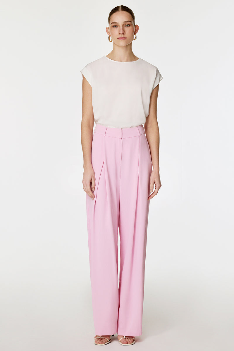 Önü Pilikaşeli Pantolon