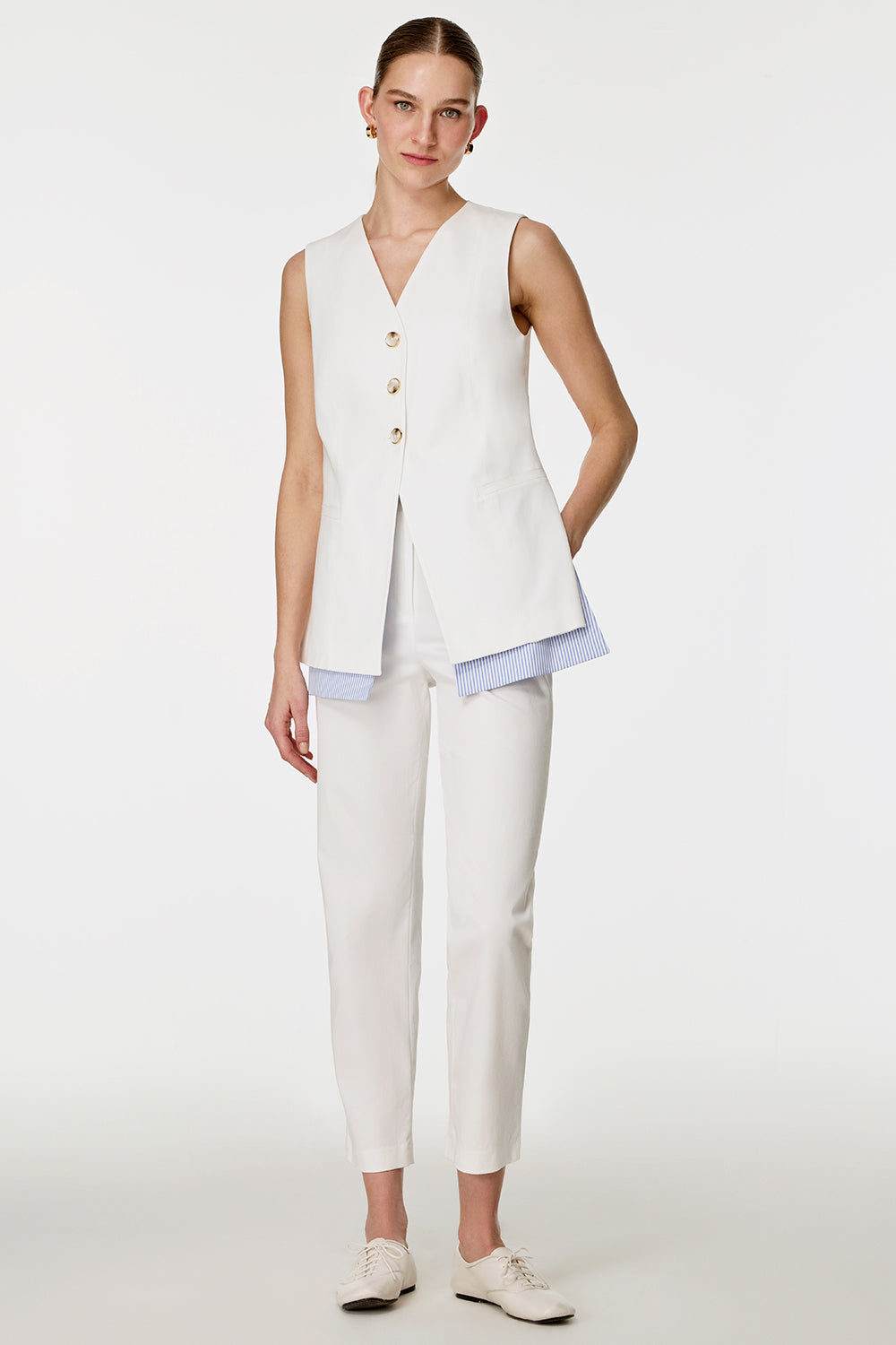 Çizgili Garnili Yelekli Takım BEYAZ