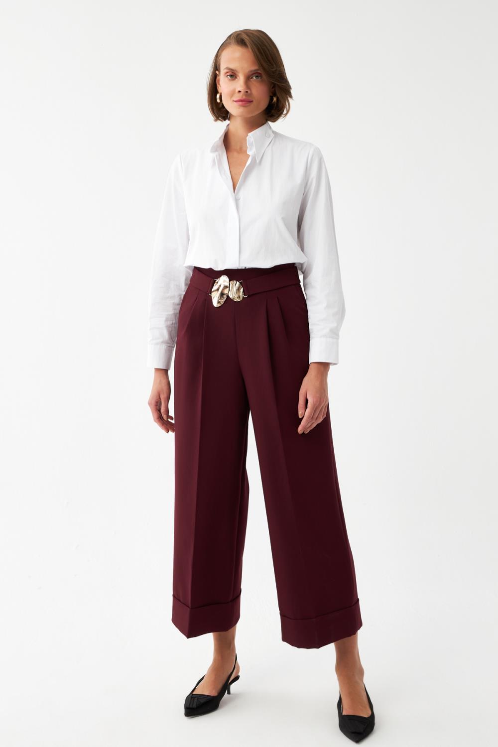 Tokalı Kısa Paça Pantolon