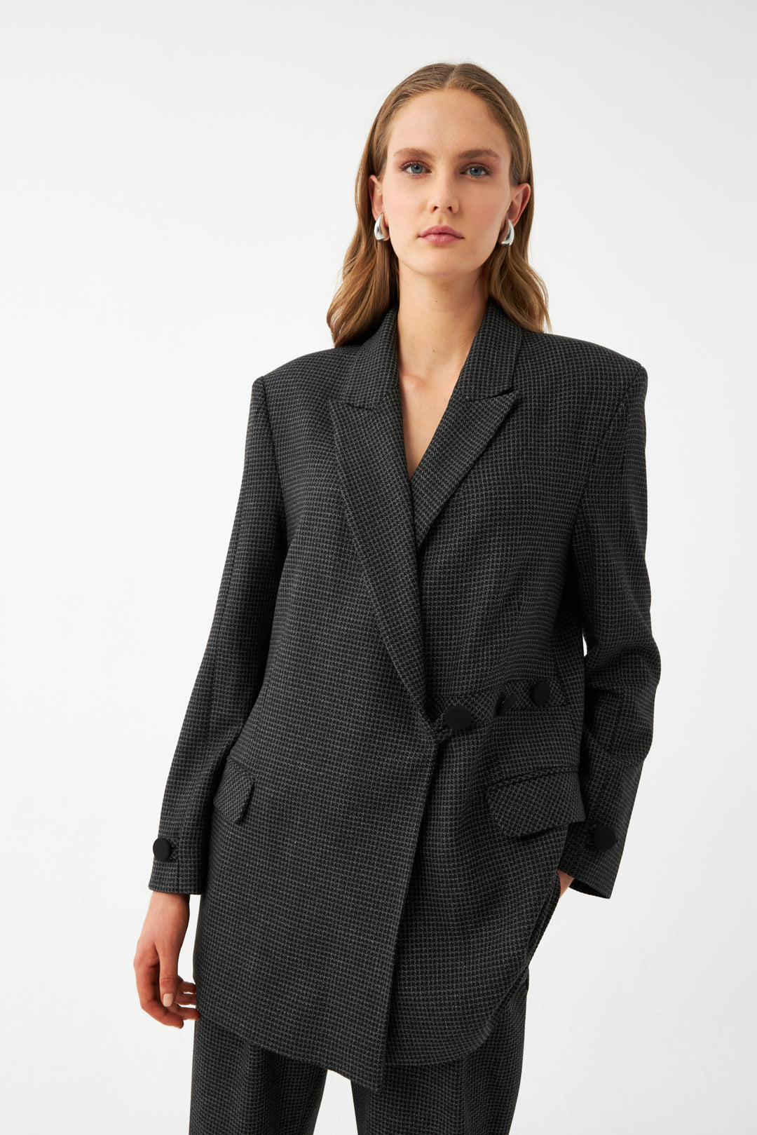 Desenli Siyah Düğme Detaylı Kadın Blazer Ceket