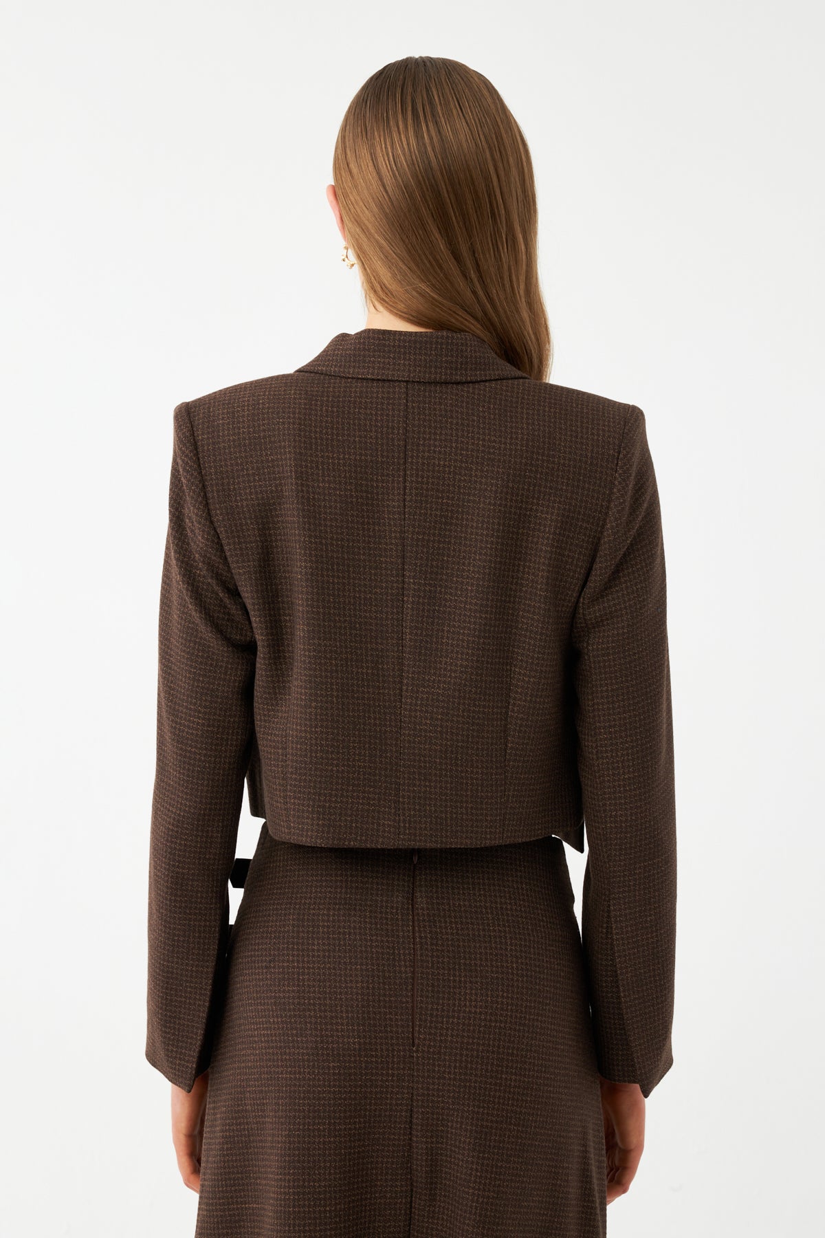 Kahverengi Tokalı Kruvaze Kısa Blazer Ceket