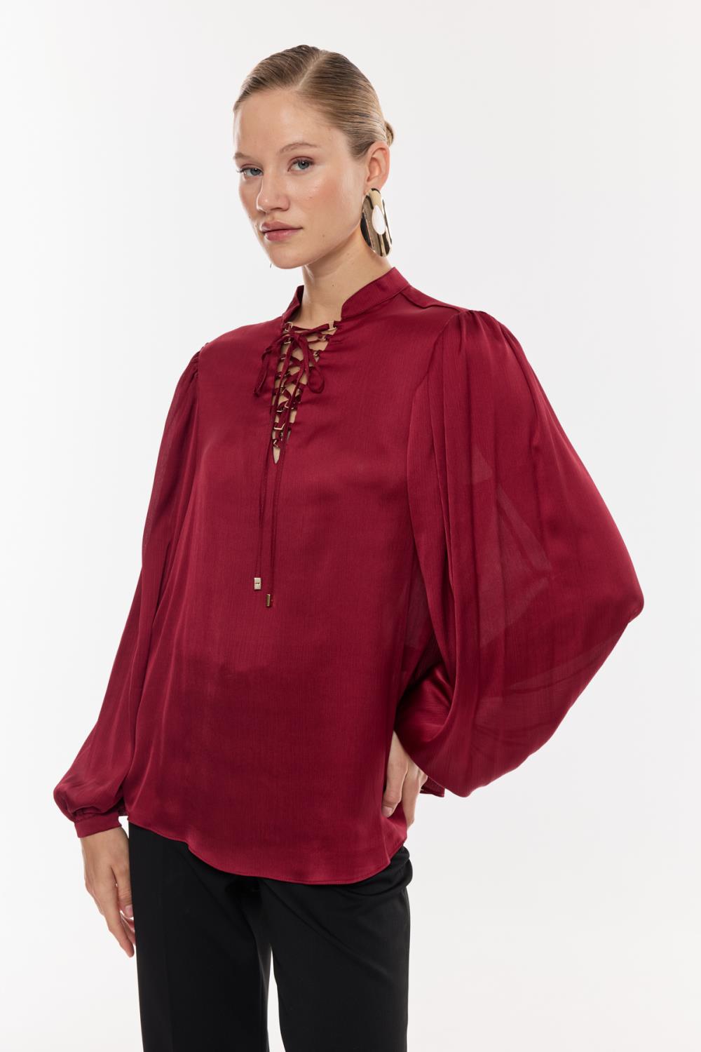Bağlama Detaylı Saten Dokulu Bluz BORDO
