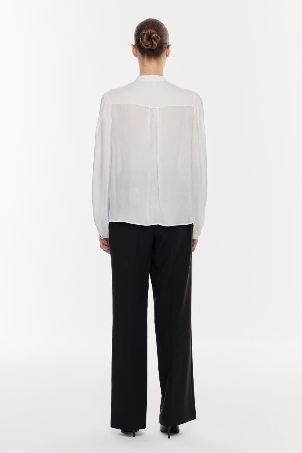 Bağlama Detaylı Saten Bluz