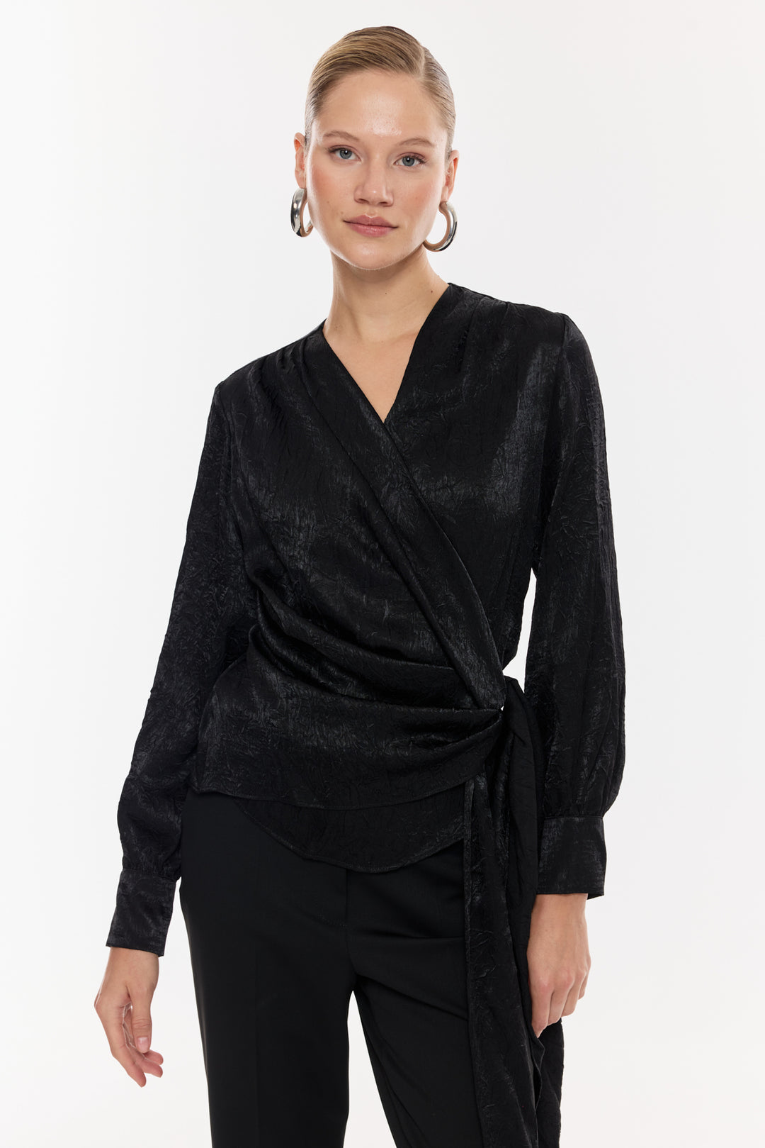 Kuşak Bağlamalı Kruvaze Bluz