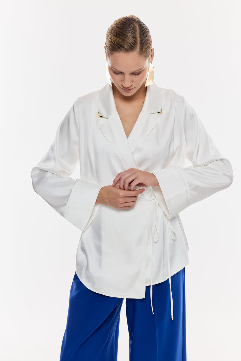 Saten Kruvaze Bağlama Detaylı Bluz