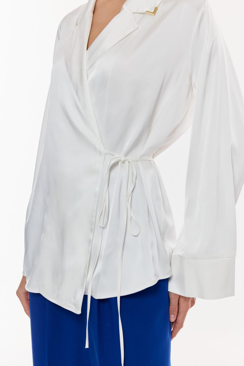 Saten Kruvaze Bağlama Detaylı Bluz