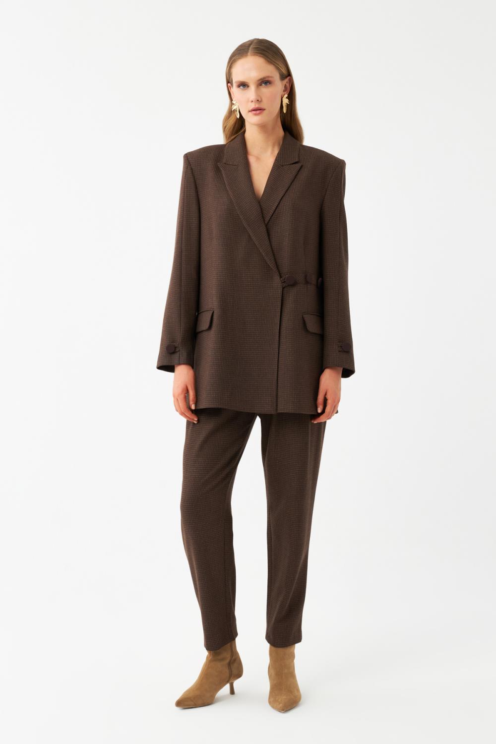 Kadın Kahverengi CeketKadın Kahverengi Mikro Desenli Oversize Blazer Ceket