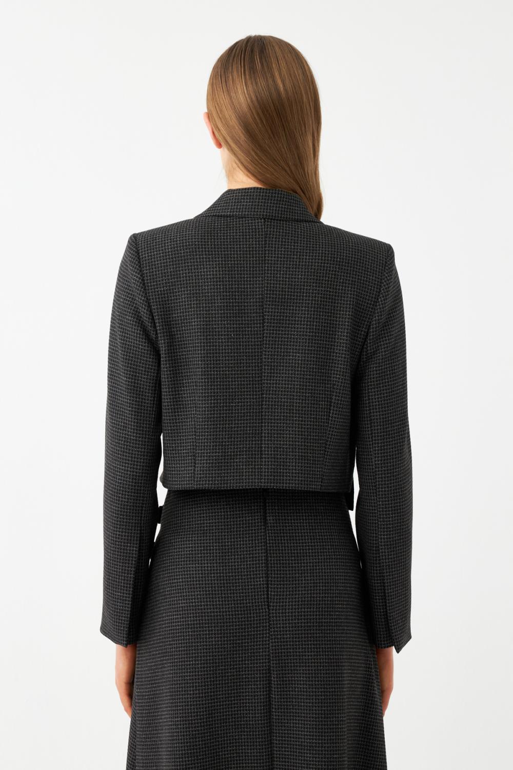 Tokalı Kemerli Blazer Ceket