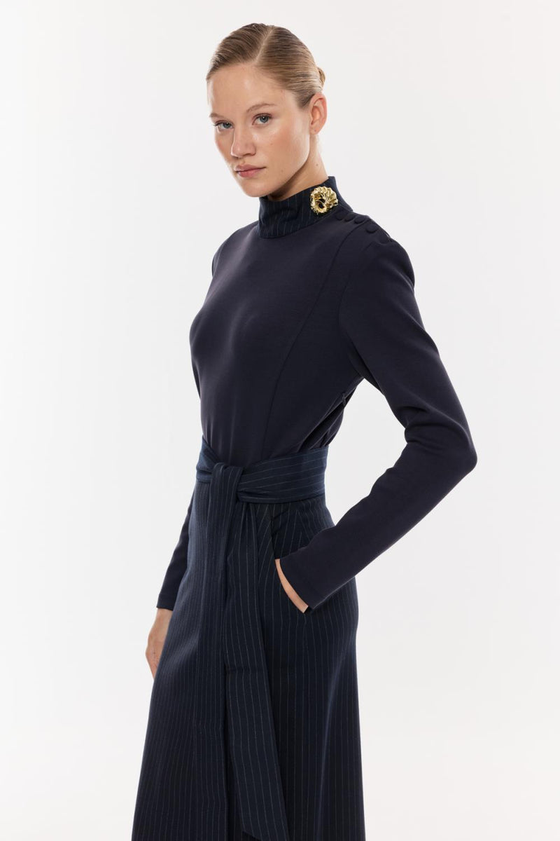 Kuşak Detaylı Çizgili Midi Elbise