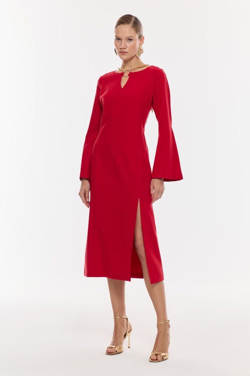 Zincir Detaylı Yırtmaçlı Midi Elbise