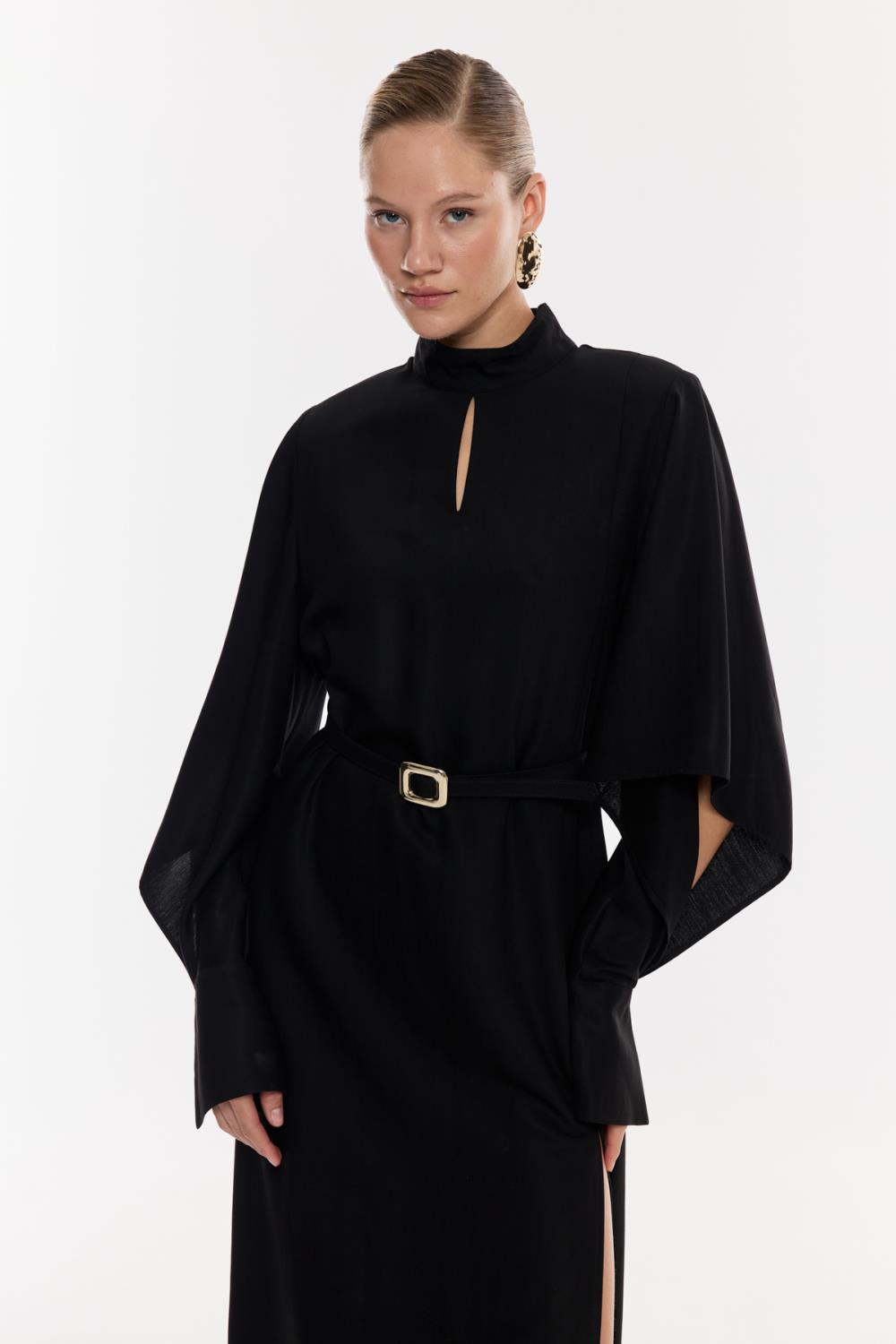 Yırtmaç Detaylı Kemerli Midi Elbise