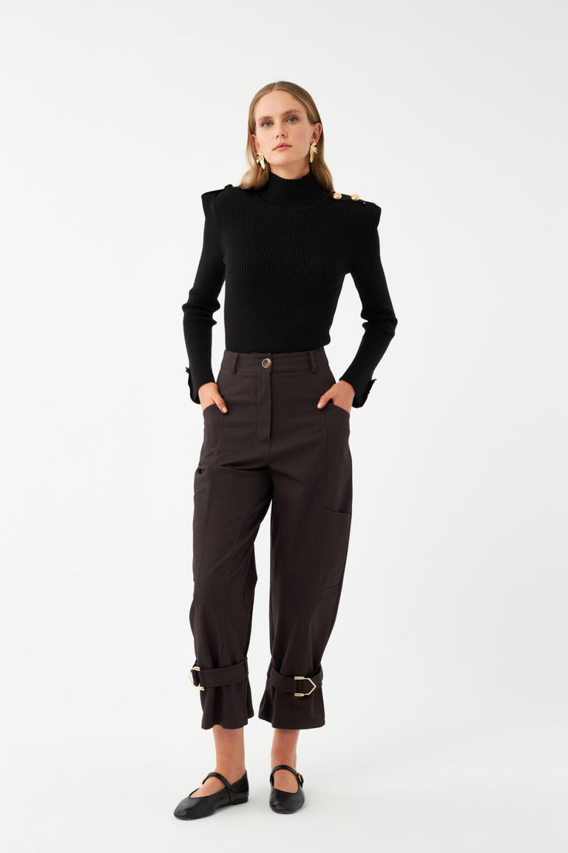 Tokalı Paça Detaylı Pantolon