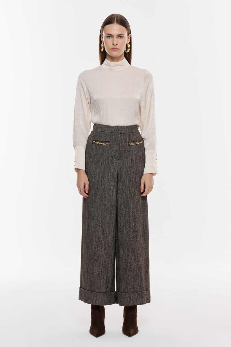 Zincir Detaylı Geniş Paça Pantolon