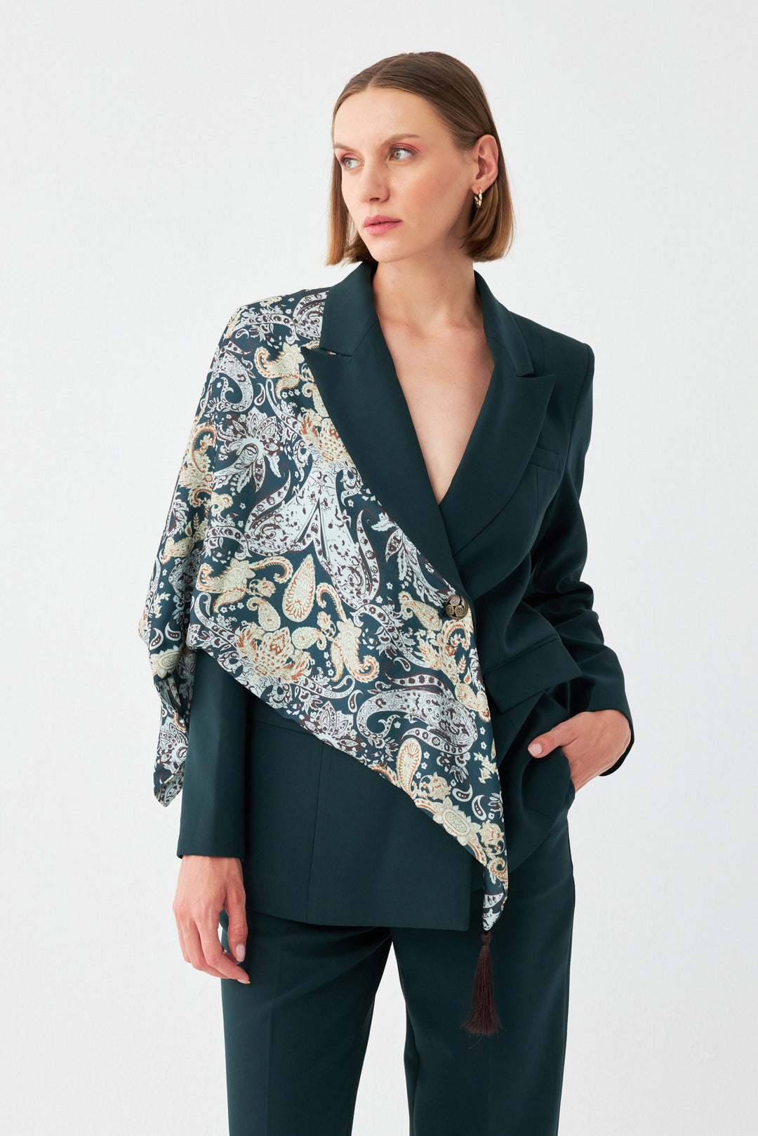 Desen Detaylı Yeşil Blazer Takım