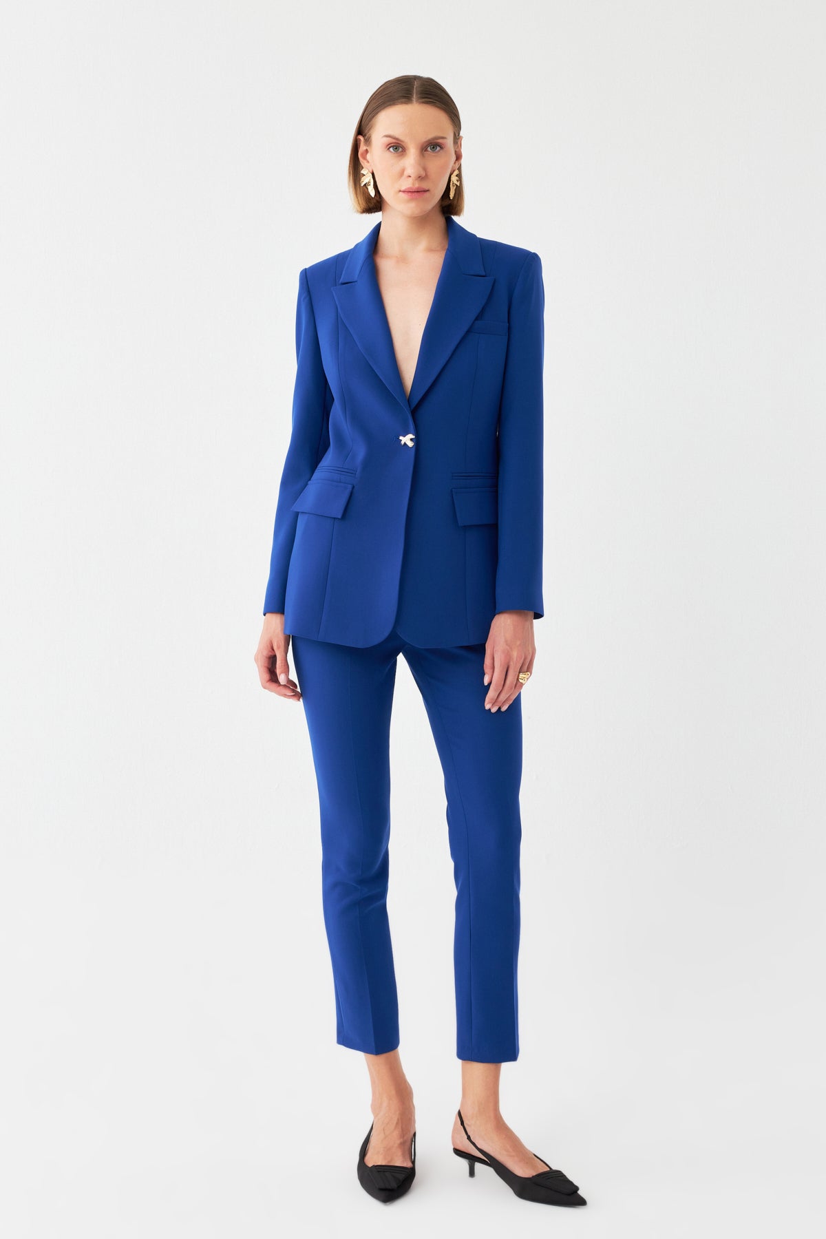 Özel Düğme Detaylı Saks Blazer Takım