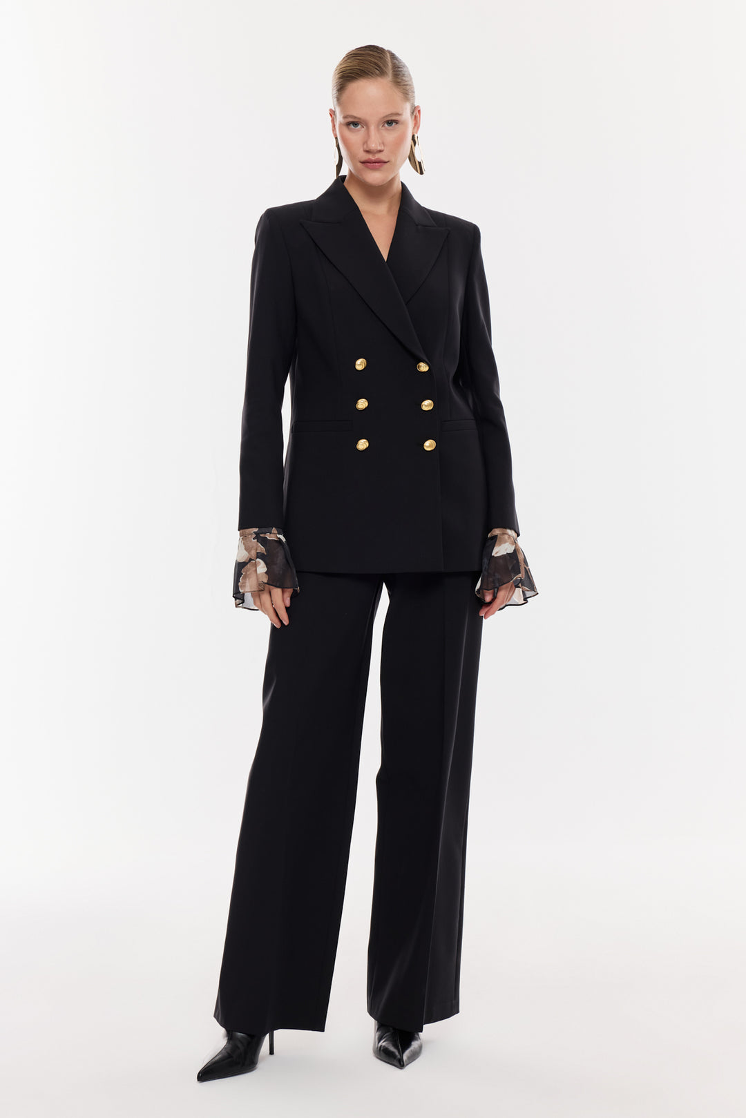 Gold Düğmeli Klasik Takım