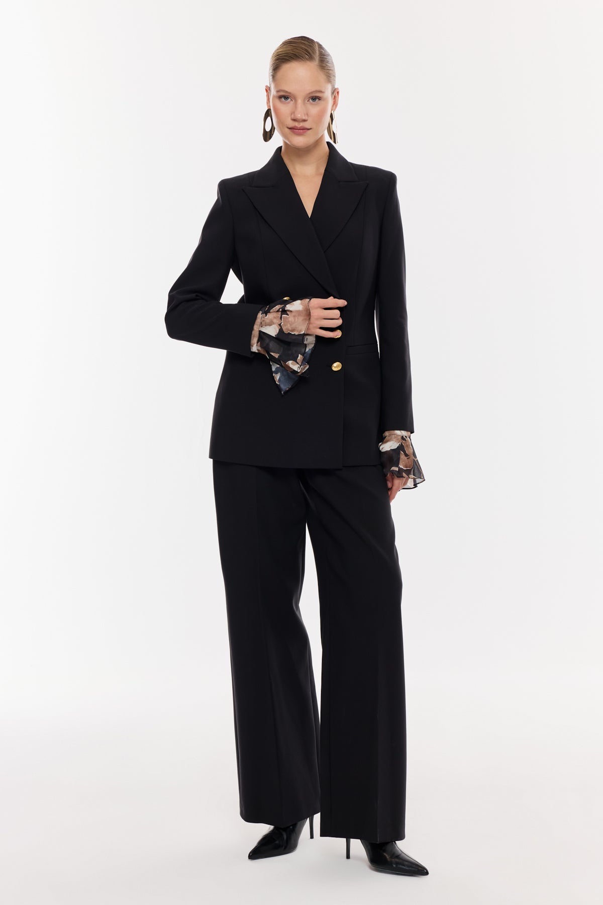 Gold Düğmeli Klasik Takım