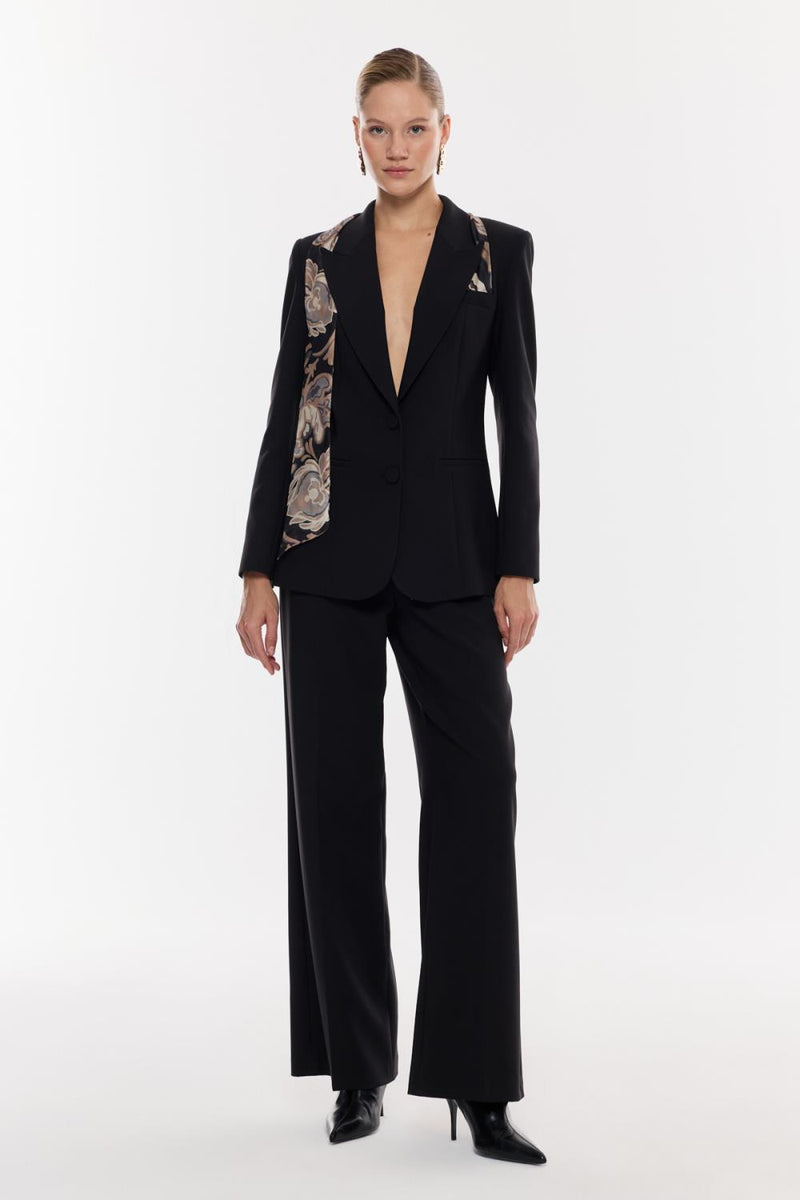 Desen Detaylı Modern Takım