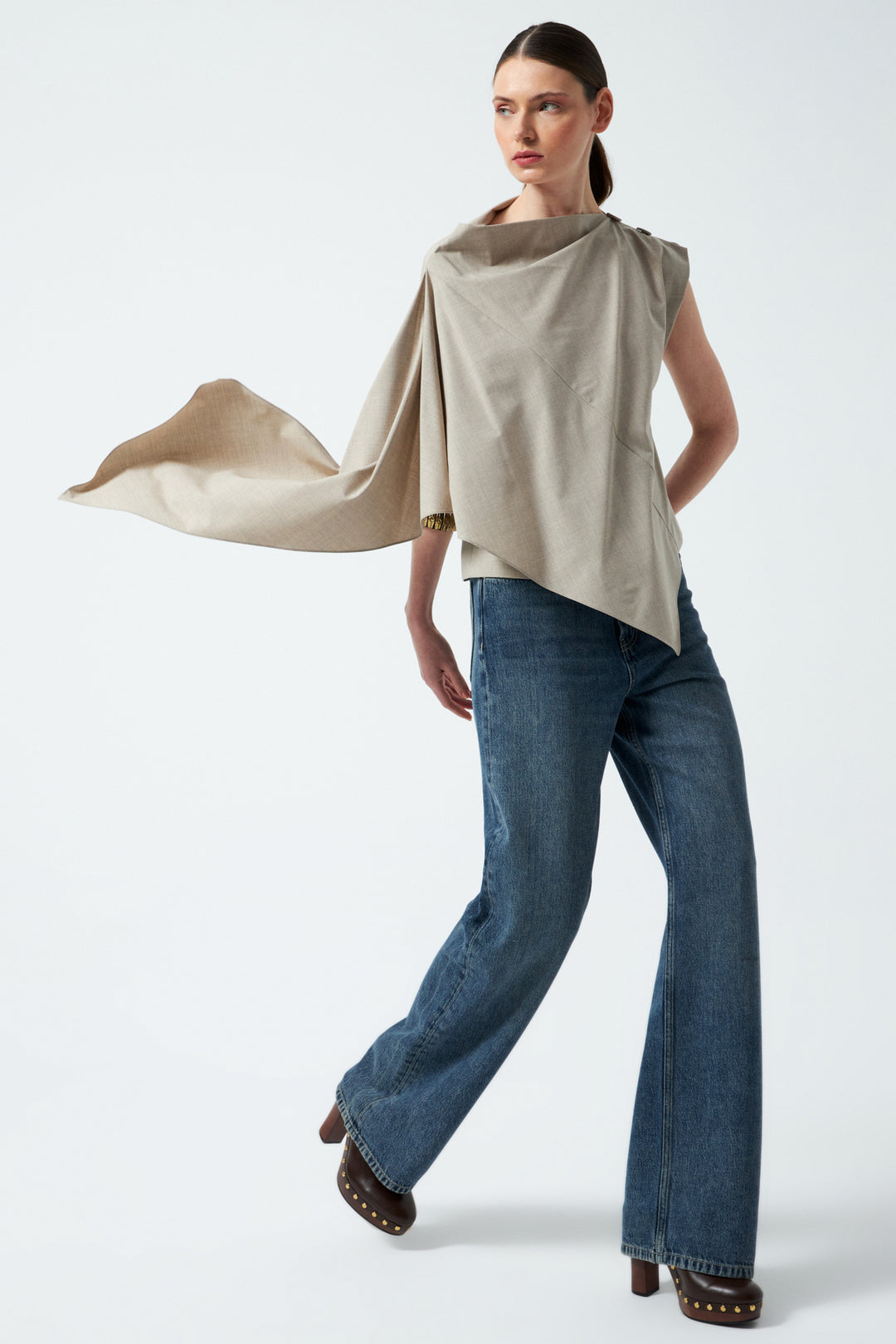 1YA2BL0044 - 117 BLUZ BEJ