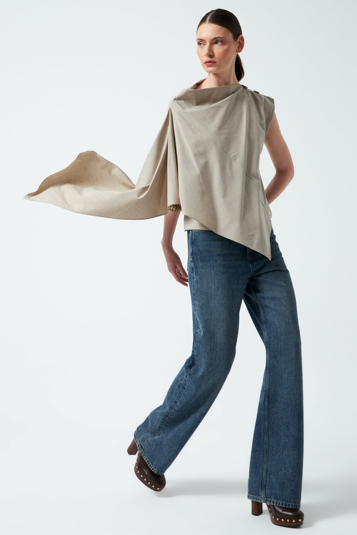 1YA2BL0044 - 117 BLUZ BEJ