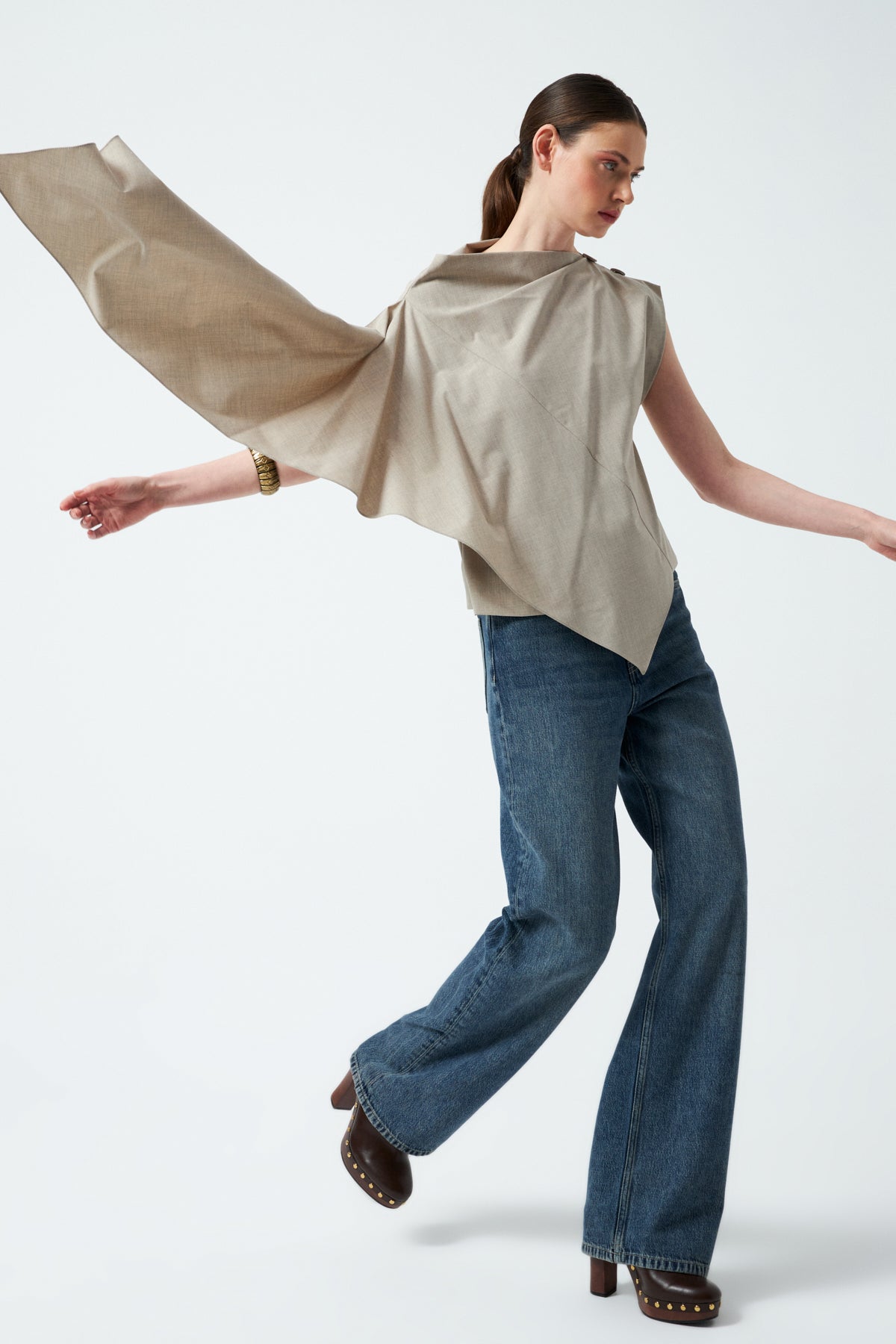 1YA2BL0044 - 117 BLUZ BEJ