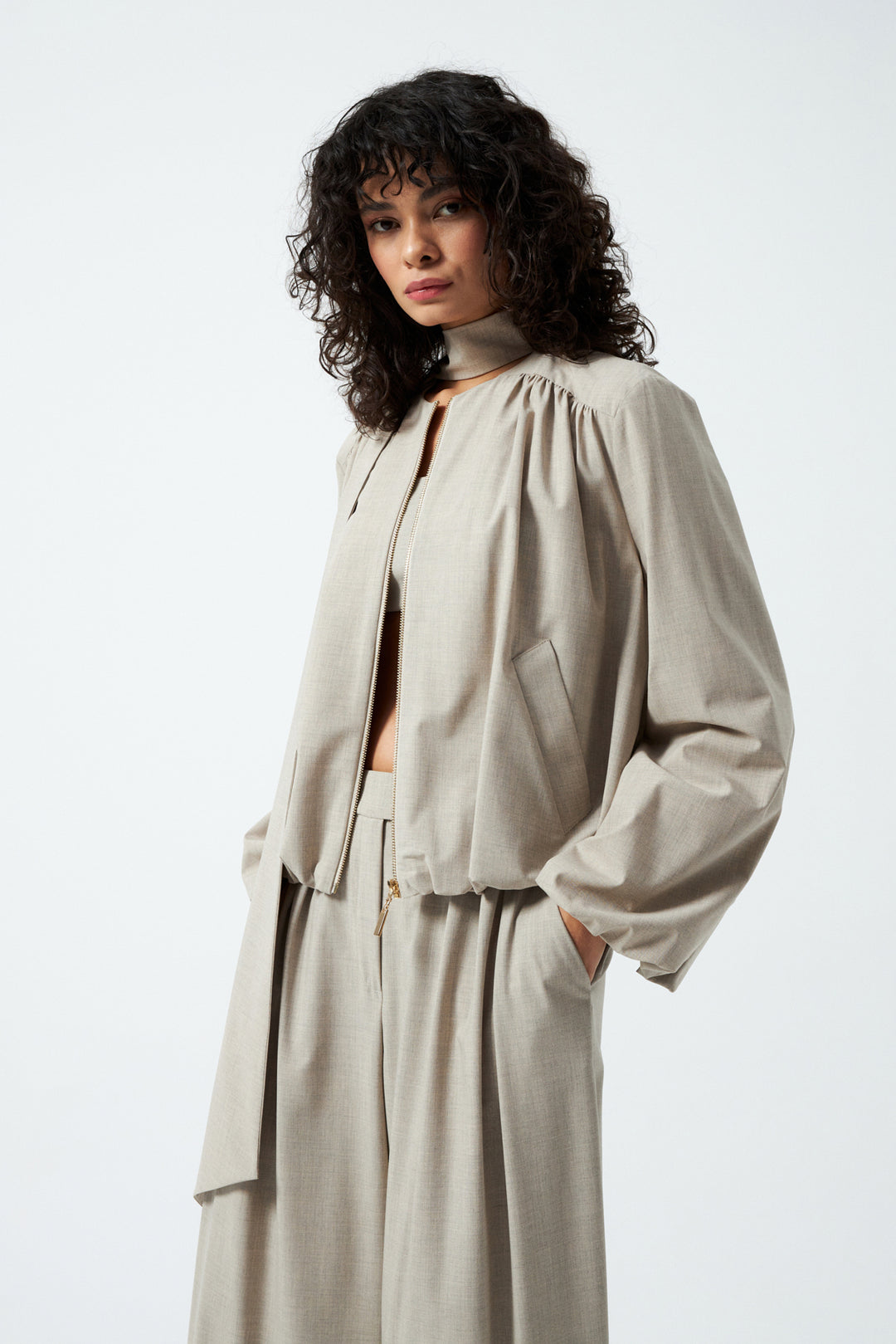 1YA2CK0034 - 117 CEKET BEJ