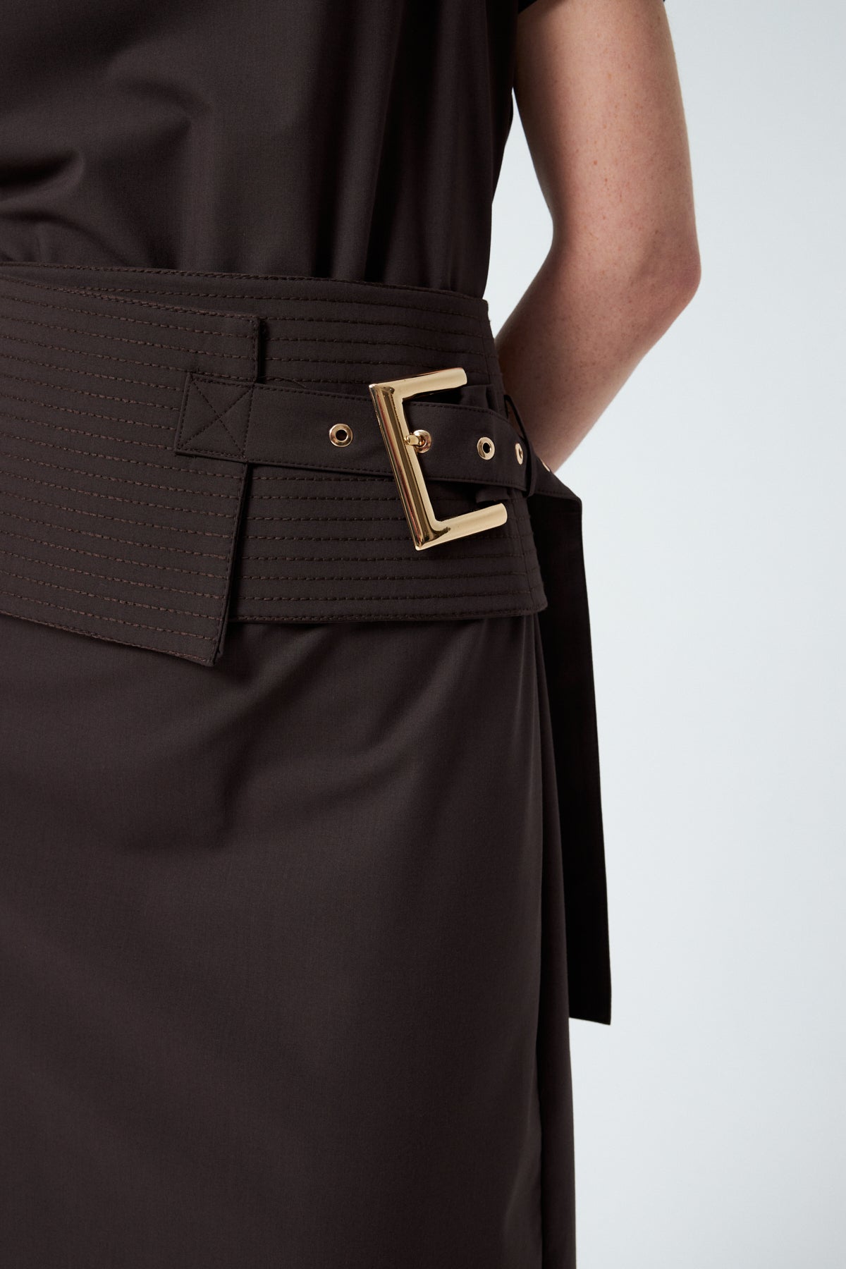 1YA2EL0068 - 117 ELBİSE KAHVERENGİ