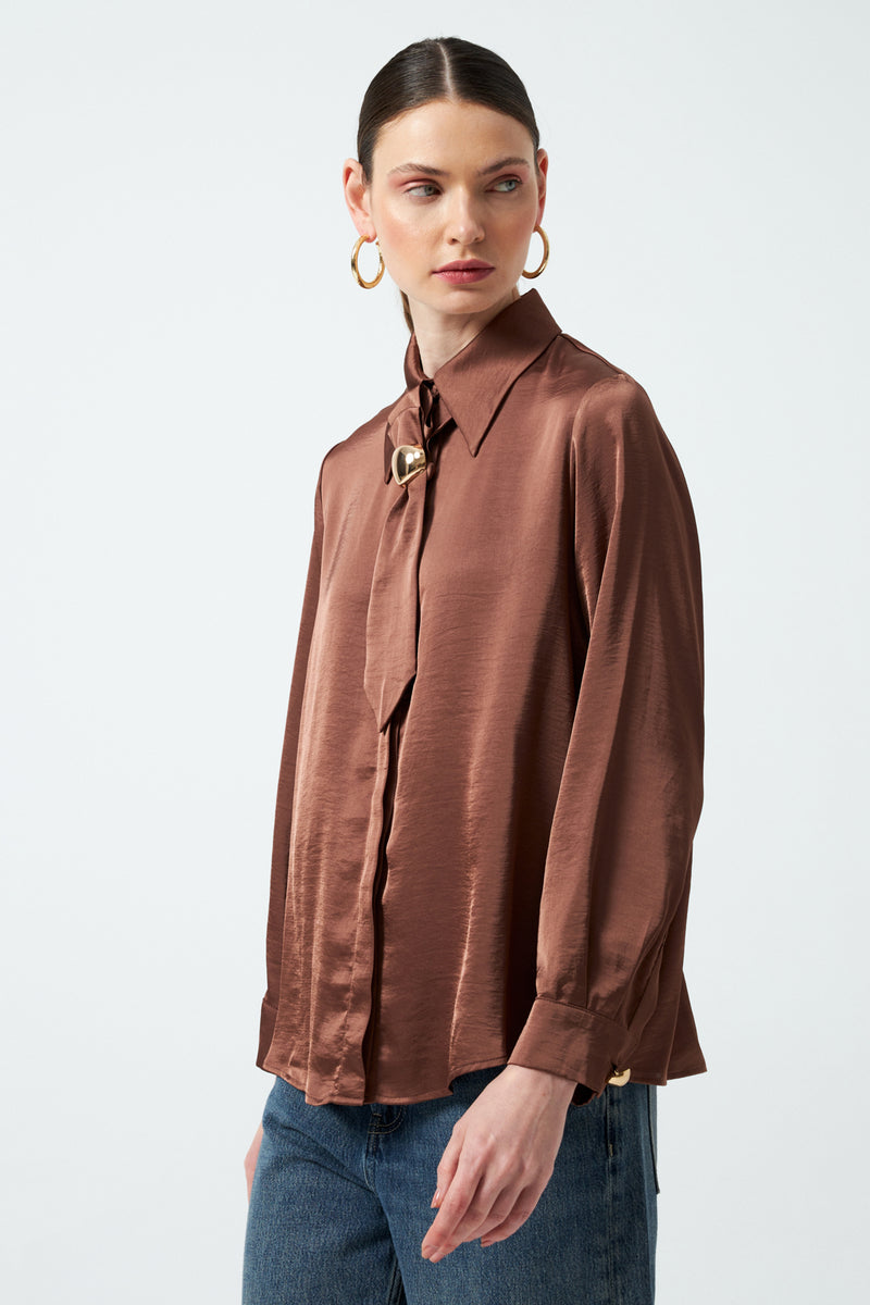 Toka Detaylı Gömlek - Kahverengi