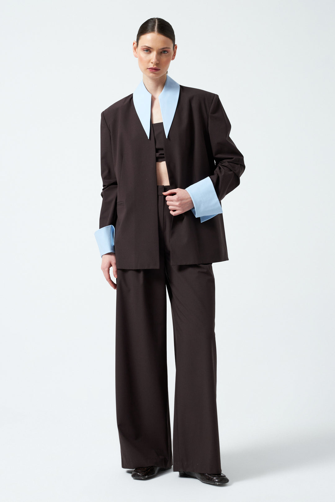 Yaka Kol Detaylı Takım - Kahverengi