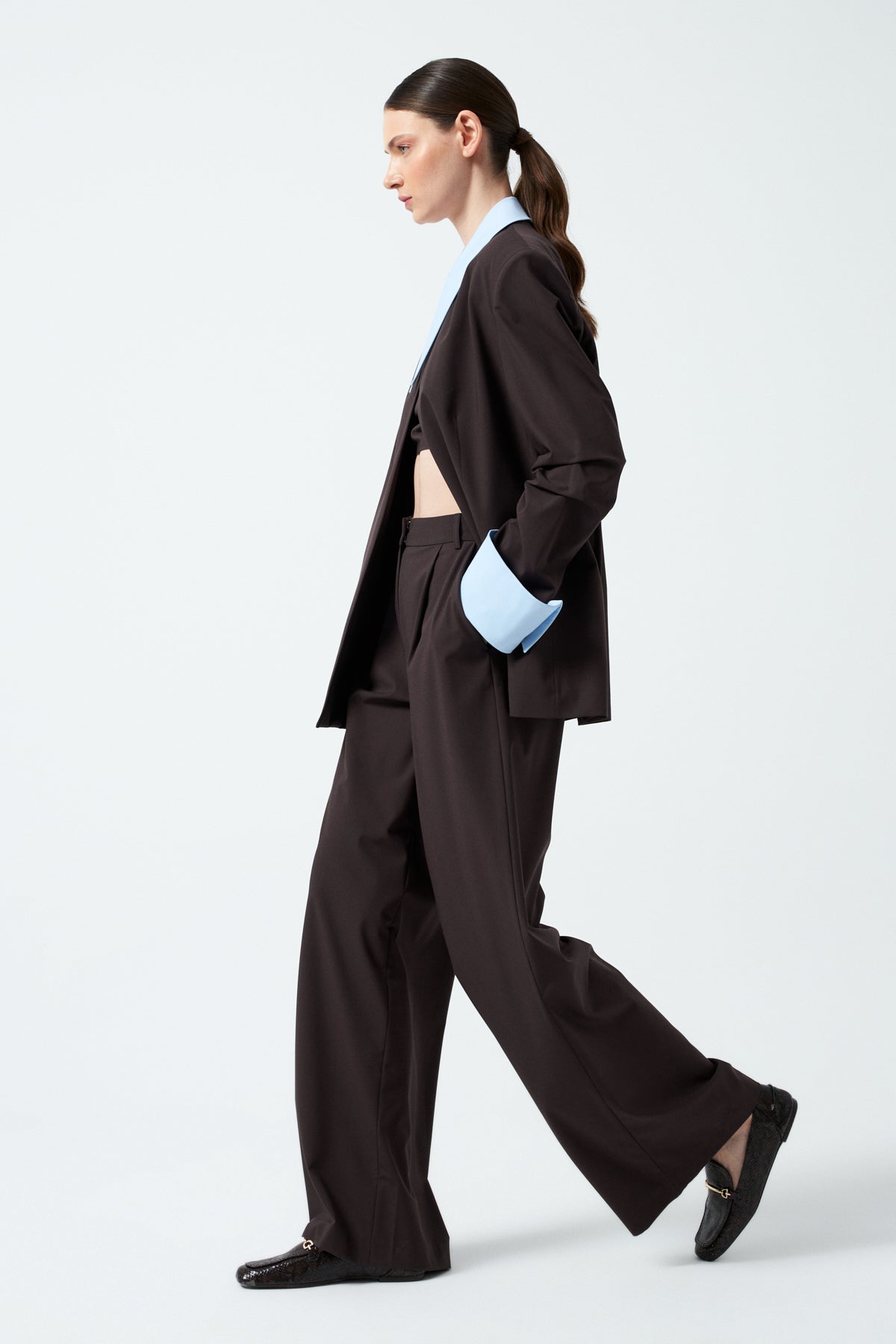 Yaka Kol Detaylı Takım - Kahverengi