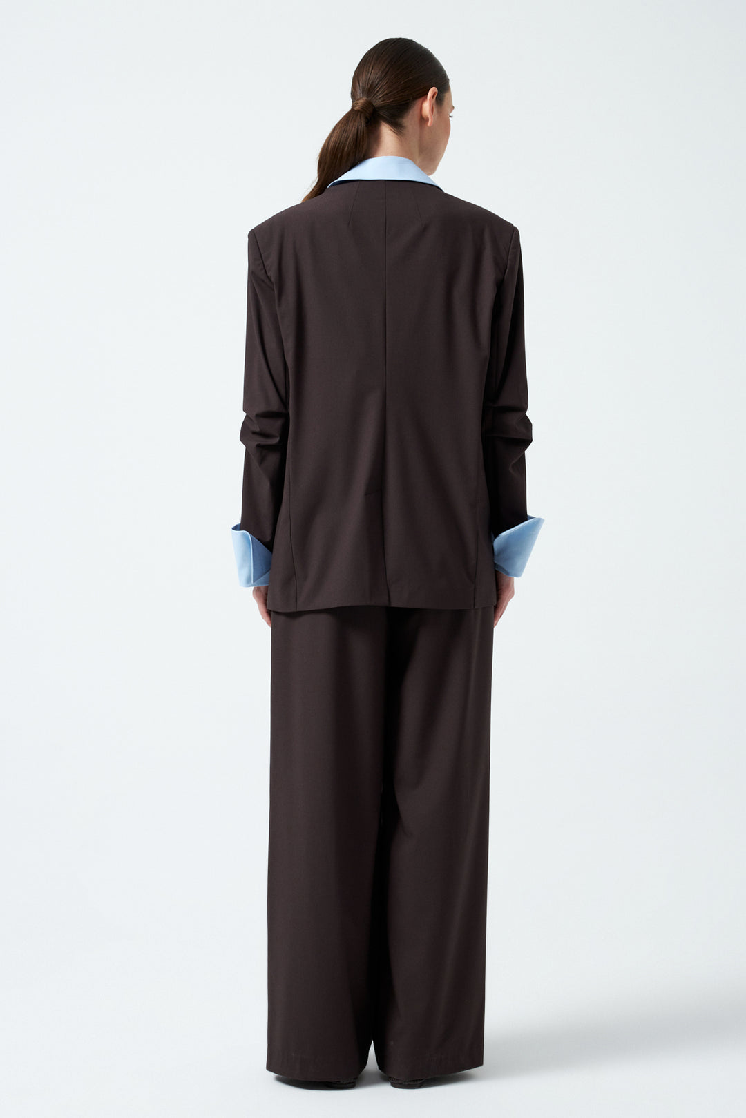 Yaka Kol Detaylı Takım - Kahverengi