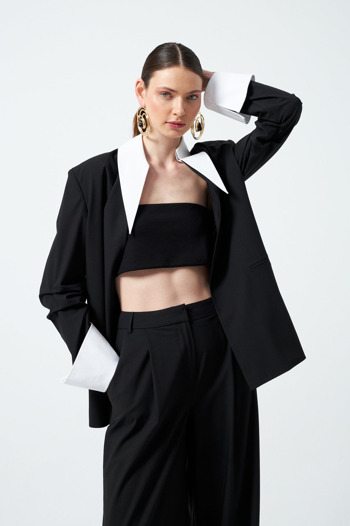 Yaka Kol Detaylı Takım - Siyah